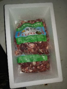 南江黄羊礼品盒内包装