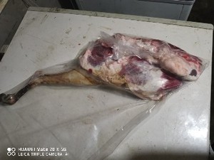 真空包装黄羊后腿